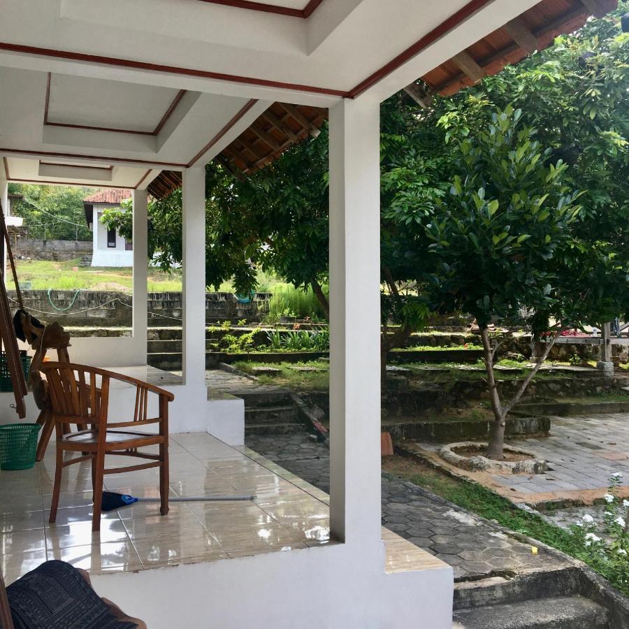 Hotel Karimunjannah House à Îles Îles Karimunjawa Extérieur photo